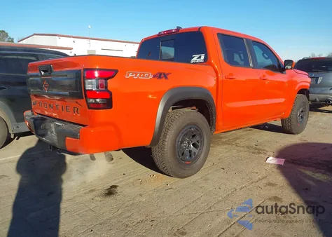 2025 Nissan Frontier Pro-4X 4X4 z USA, uszkodzony, nr VIN 1N6ED1EK3SN610617